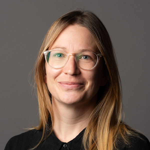 Picture of Stephanie Hofmann